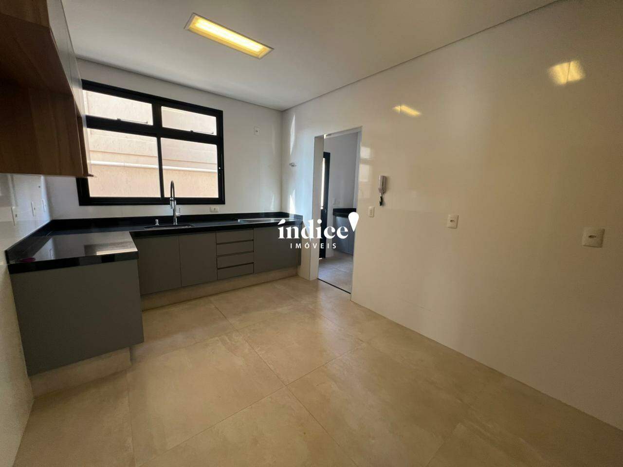 Casas Condomínio para à venda no Vila do Golf na cidade de Ribeirão Preto: 