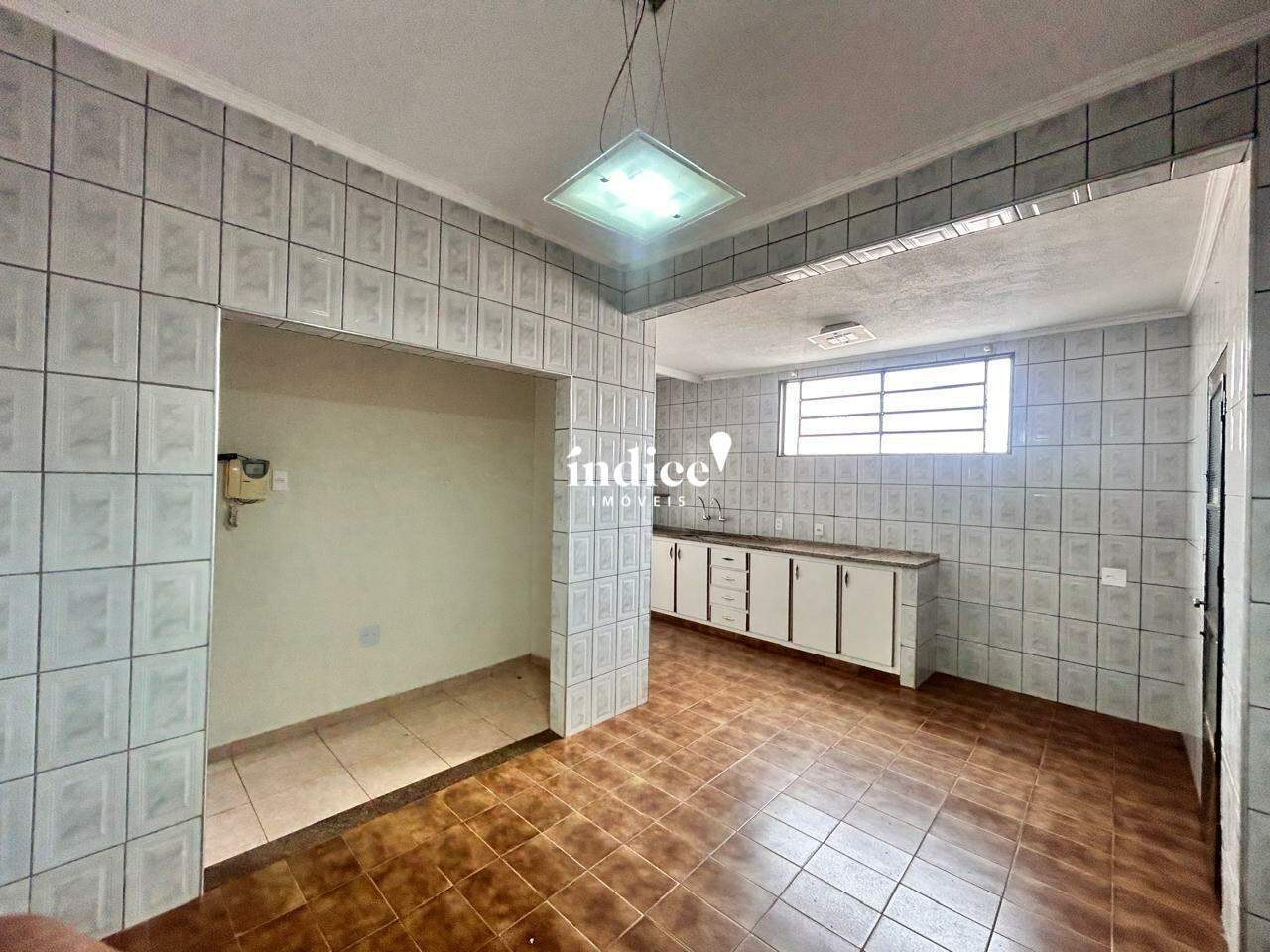 Casas para para aluguel no Vila Tibério na cidade de Ribeirão Preto: 