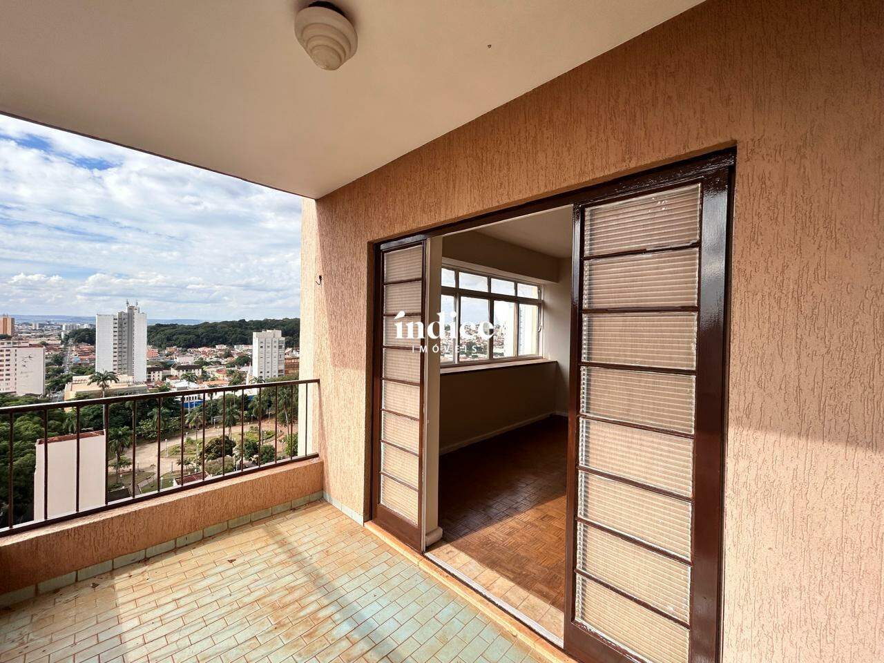 Apartamento para à venda no Centro na cidade de Ribeirão Preto: