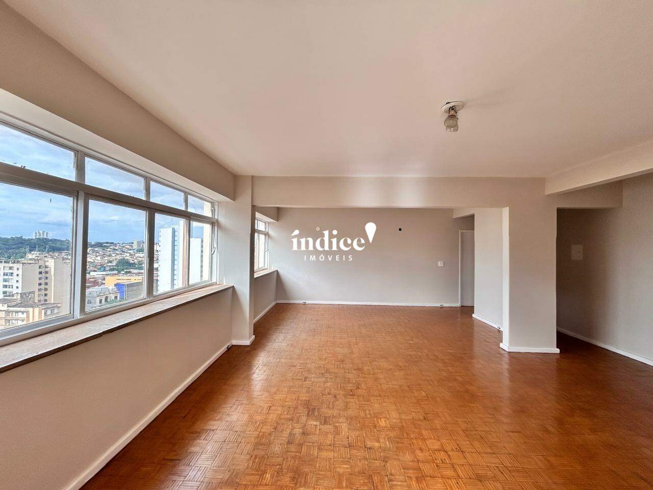 Apartamento para à venda no Centro na cidade de Ribeirão Preto: 