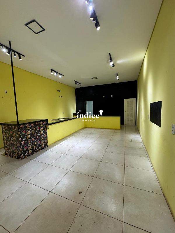 Salão Comercial para para aluguel no Centro na cidade de Ribeirão Preto: 