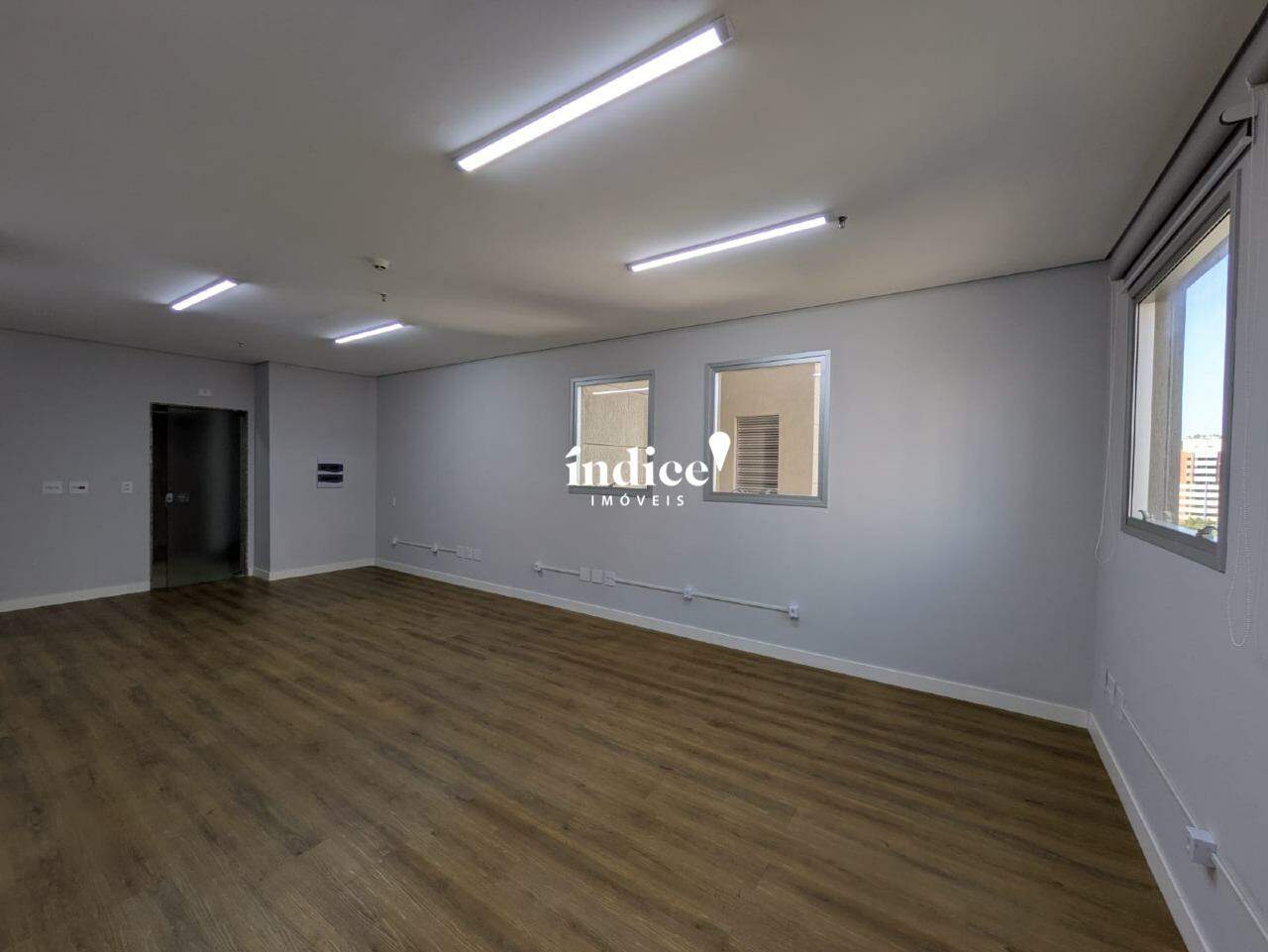 Sala Comercial para para aluguel no Jardim Botânico na cidade de Ribeirão Preto: 