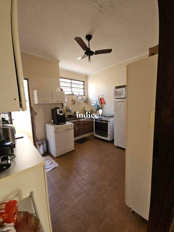 Casas para à venda no Jardim Palma Travassos na cidade de Ribeirão Preto: 