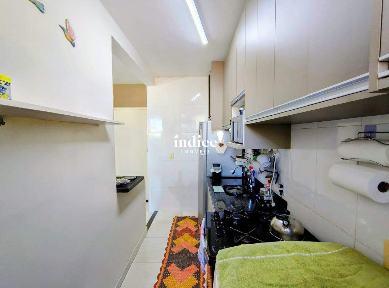 Apartamento para à venda no Jardim Guaporé na cidade de Ribeirão Preto: cozinha