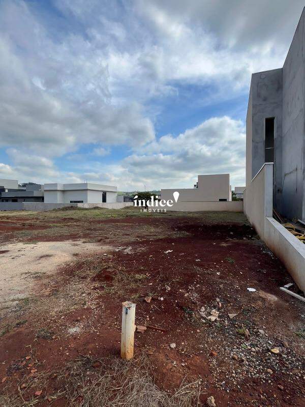 Terrenos Condomínio para à venda no Vivendas da Mata na cidade de Ribeirão Preto: 