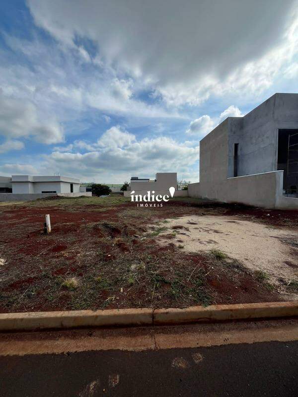 Terrenos Condomínio para à venda no Vivendas da Mata na cidade de Ribeirão Preto: 