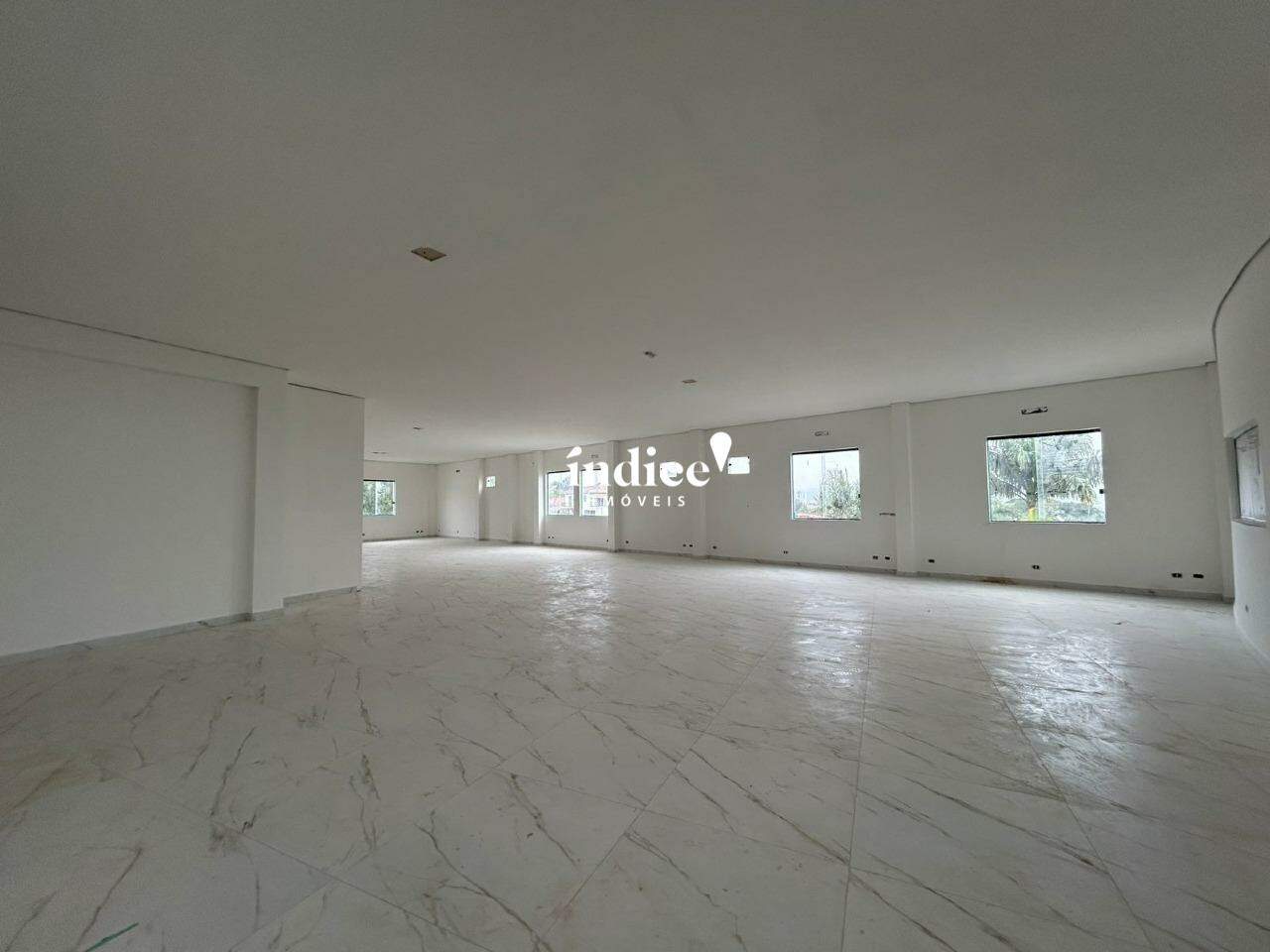 Salão Comercial para para aluguel no Ribeirânia na cidade de Ribeirão Preto: 