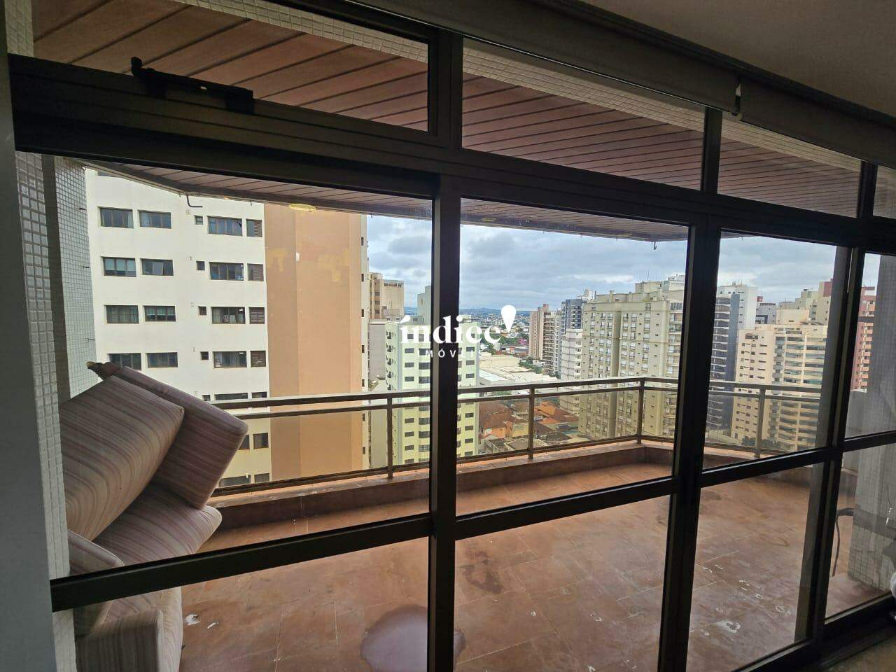 Apartamento para à venda no Centro na cidade de Ribeirão Preto: 