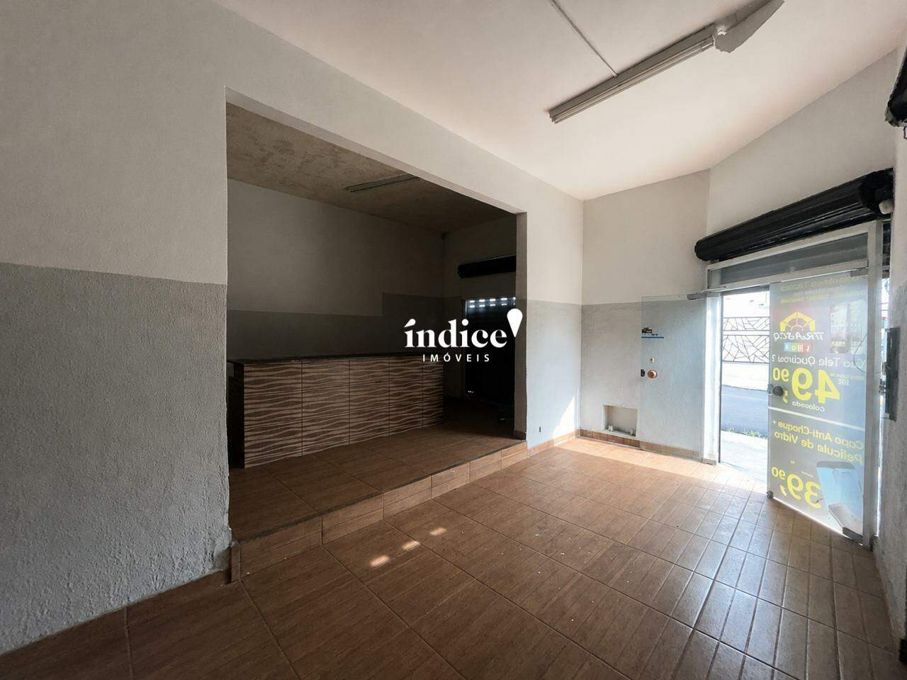 Salão Comercial para à venda no Centro na cidade de Ribeirão Preto: 