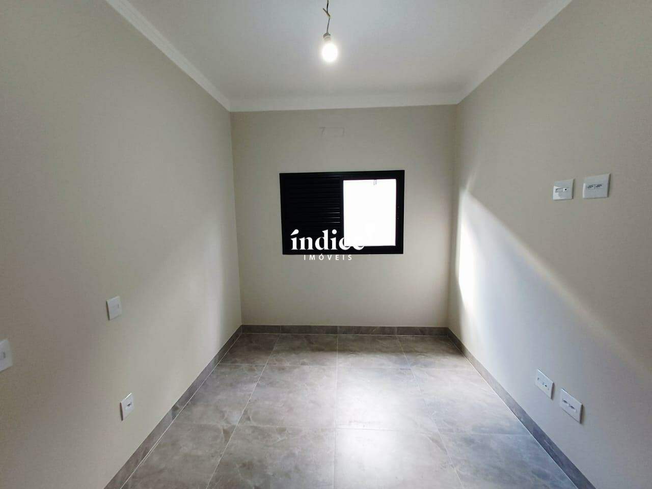 Casas para à venda no Belvedere na cidade de Ribeirão Preto: Quarto 3