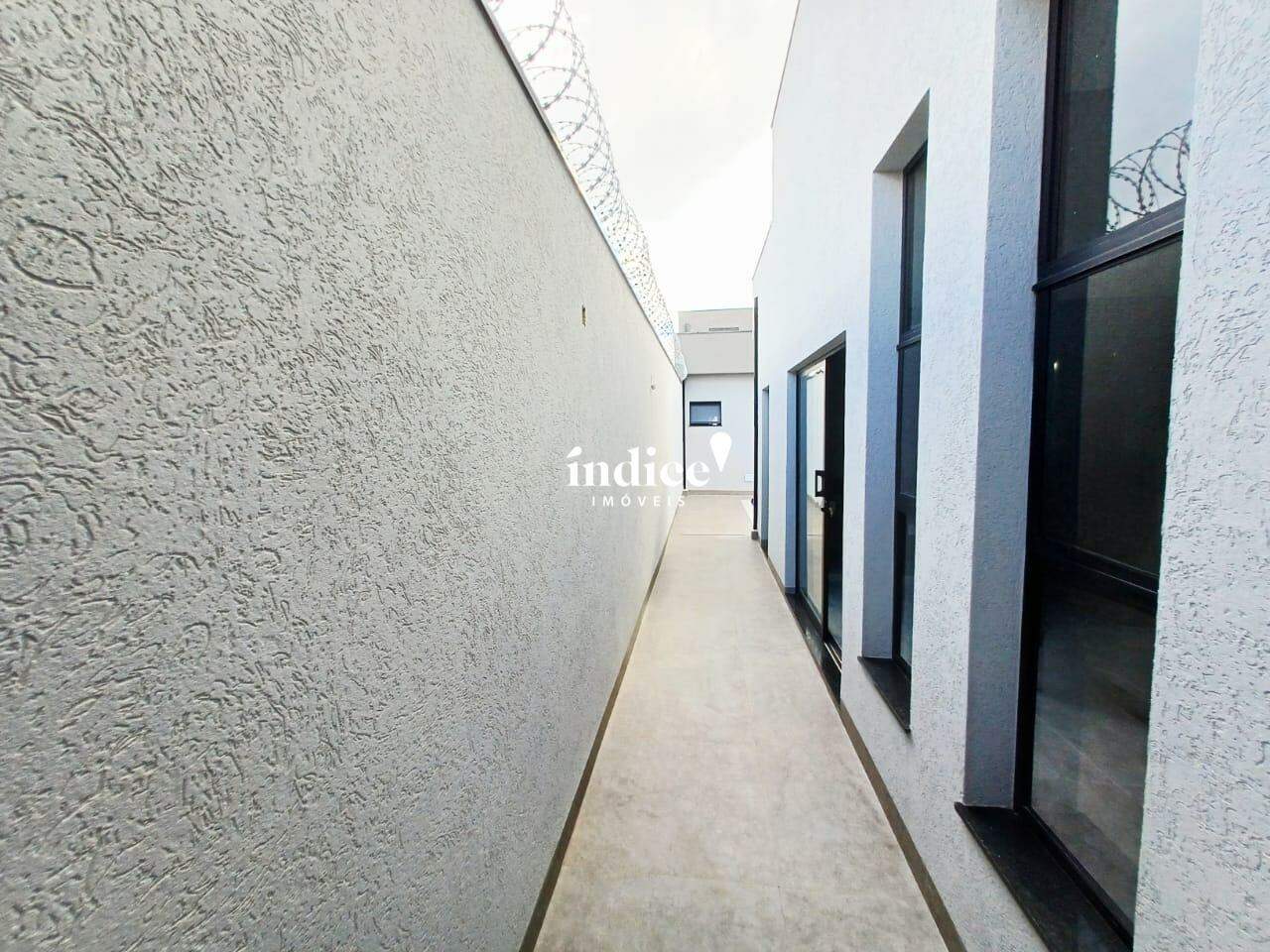 Casas para à venda no Belvedere na cidade de Ribeirão Preto: Corredor lateral 2