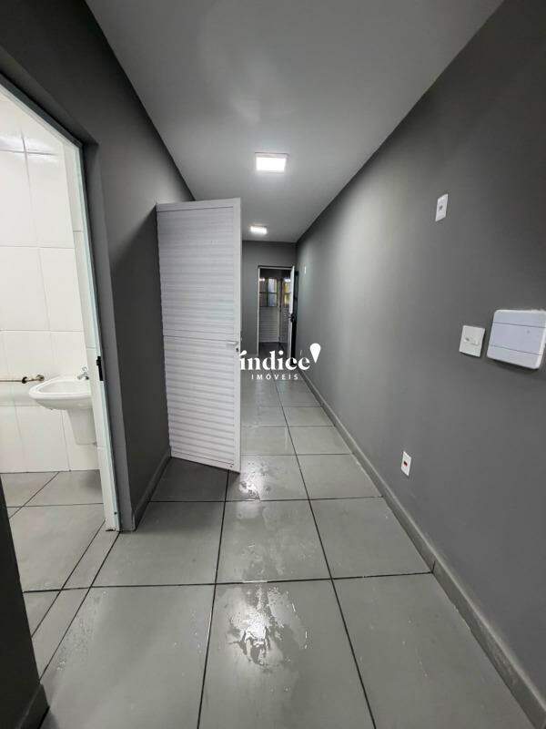 Salão Comercial para para aluguel no Jardim Cristo Redentor na cidade de Ribeirão Preto: 