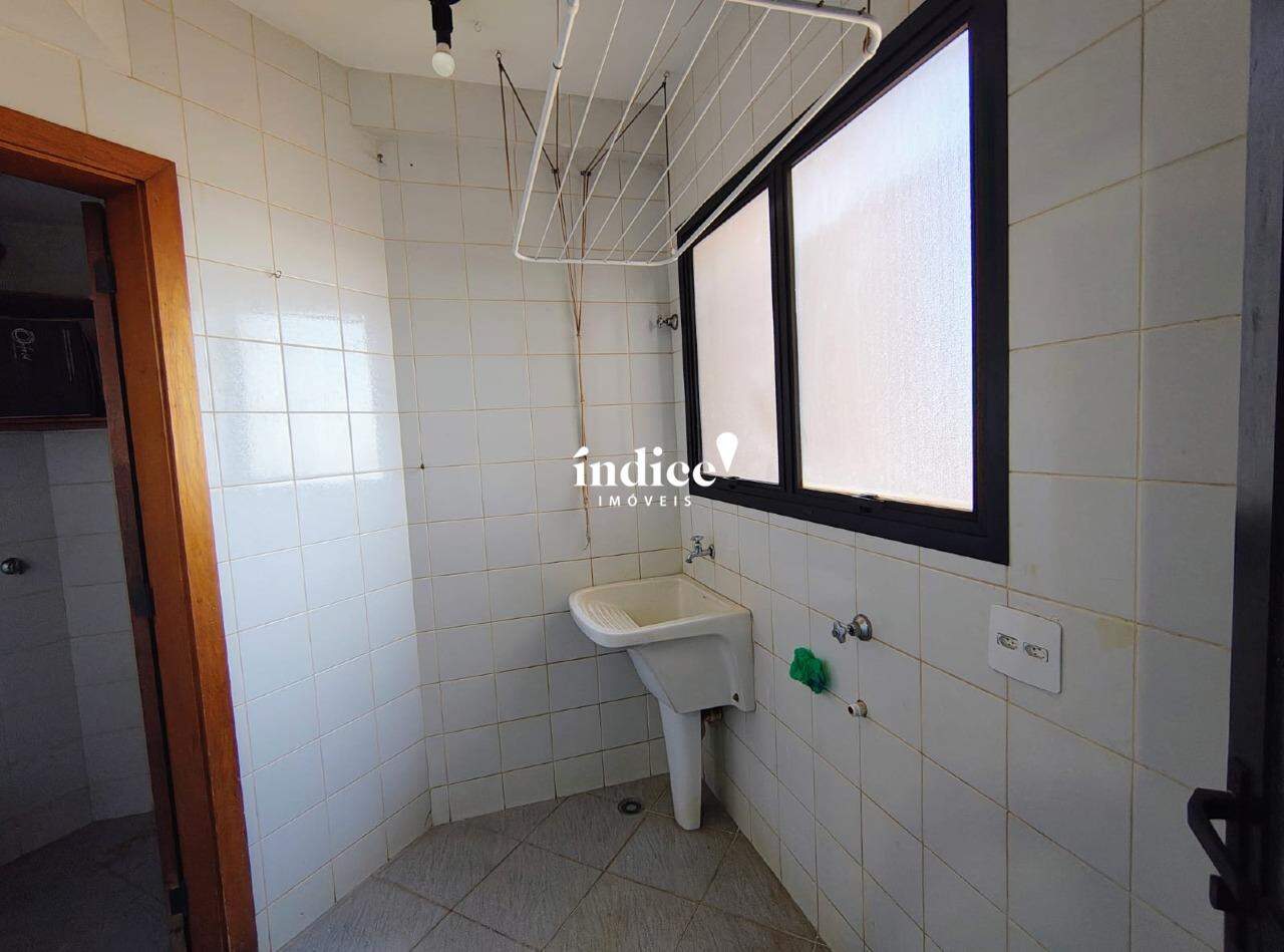 Apartamento para à venda no Campos Elíseos na cidade de Ribeirão Preto: area de serviço