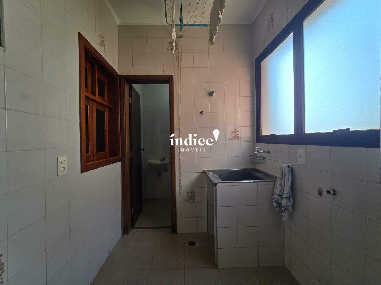 Apartamento para para aluguel no Centro na cidade de Ribeirão Preto: 