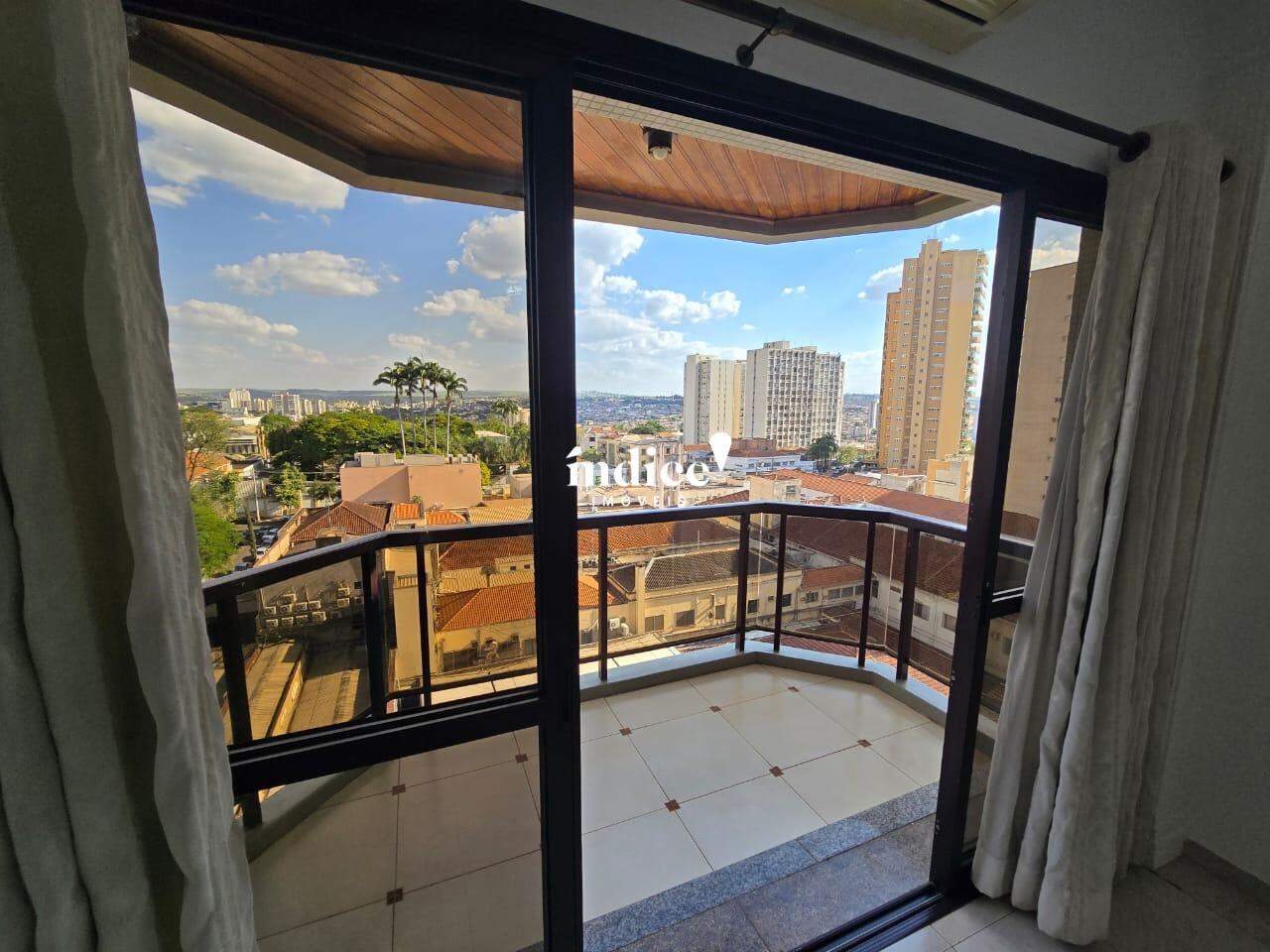 Apartamento para para aluguel no Centro na cidade de Ribeirão Preto: 