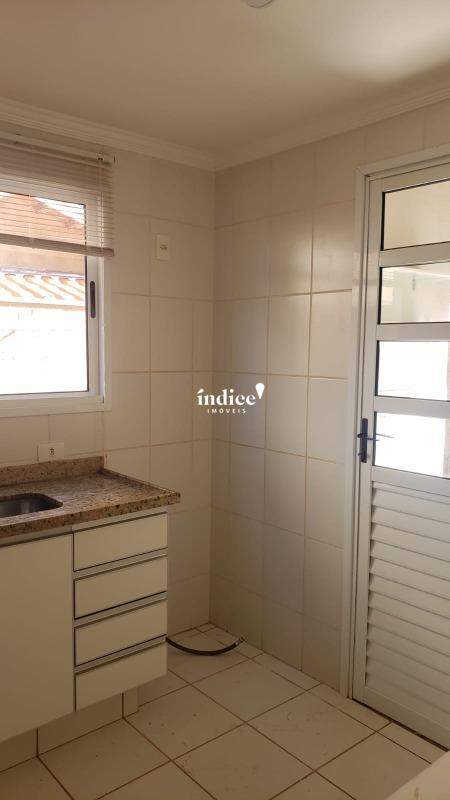 Casas Condomínio para para aluguel no Vila do Golf na cidade de Ribeirão Preto: 