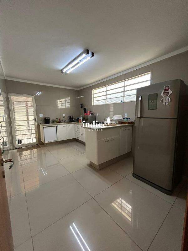 Casas para à venda no Independência na cidade de Ribeirão Preto: 
