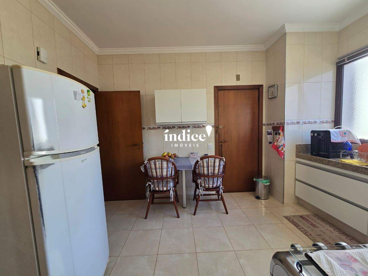 Apartamento para à venda no Centro na cidade de Ribeirão Preto: