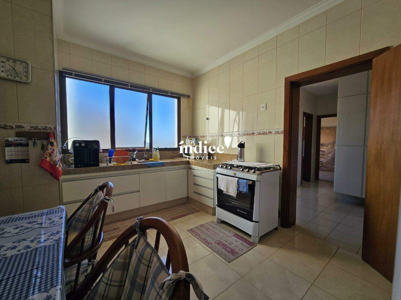 Apartamento para à venda no Centro na cidade de Ribeirão Preto: