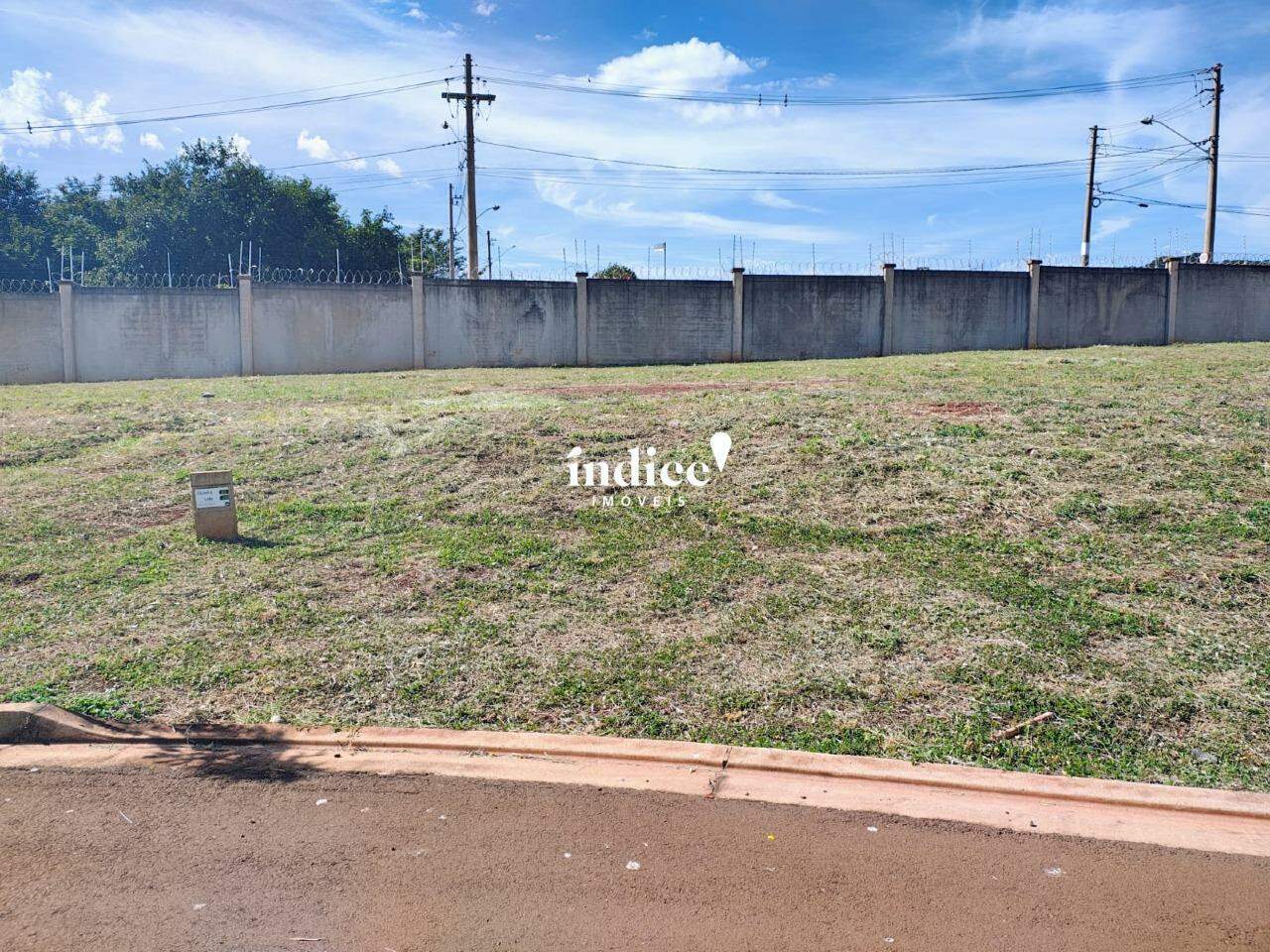 Terrenos Condomínio para à venda no Quinta da Mata na cidade de Ribeirão Preto: 