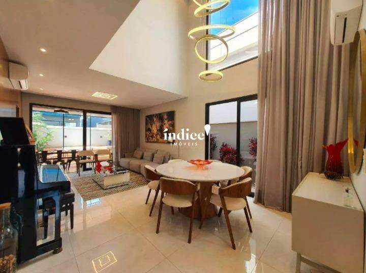 Casas Condomínio para à venda no Vila do Golf na cidade de Ribeirão Preto: 