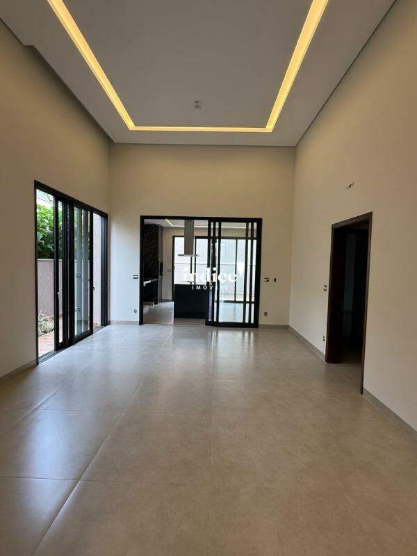 Casas Condomínio para à venda no Vila do Golfe na cidade de Ribeirão Preto: 