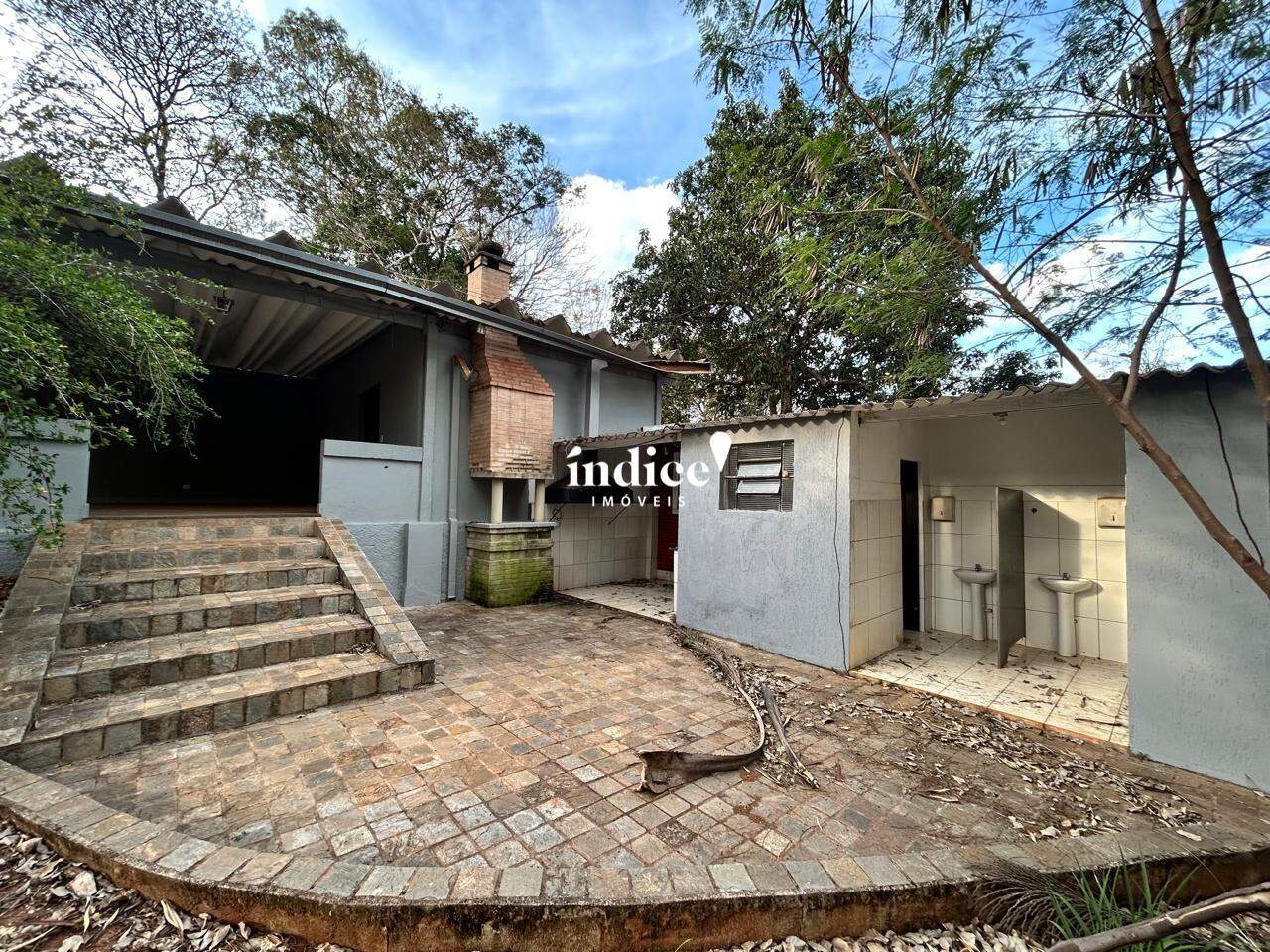 Chácaras para à venda no Recreio Anhangüera na cidade de Ribeirão Preto: 