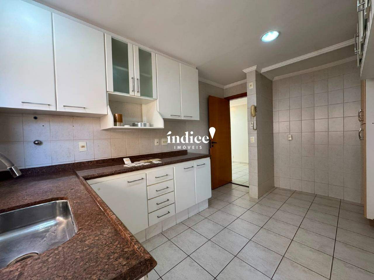 Casas Condomínio para à venda no Jardim Botânico na cidade de Ribeirão Preto: 