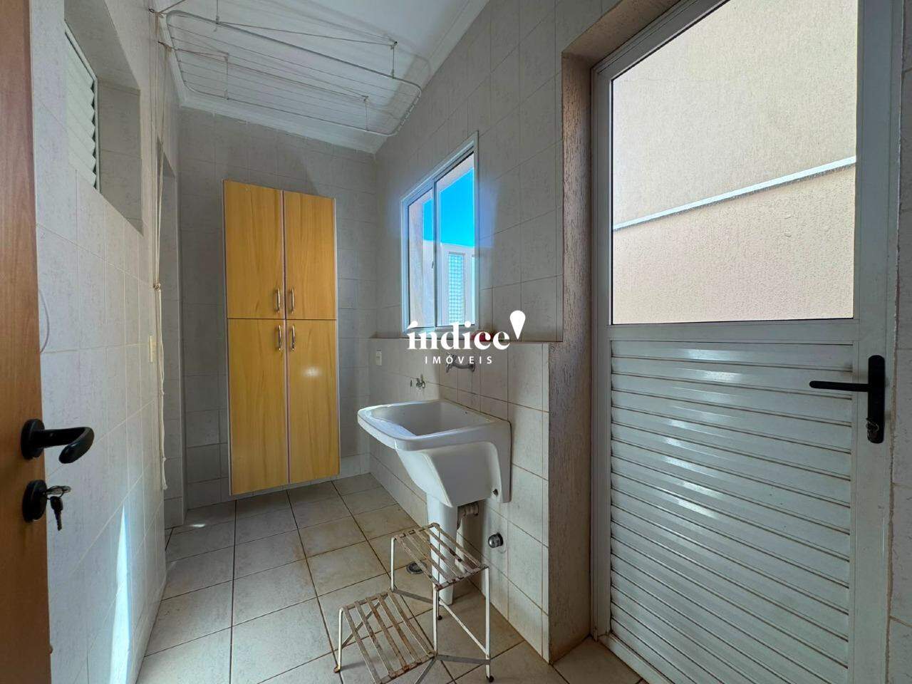 Casas Condomínio para à venda no Jardim Botânico na cidade de Ribeirão Preto: 