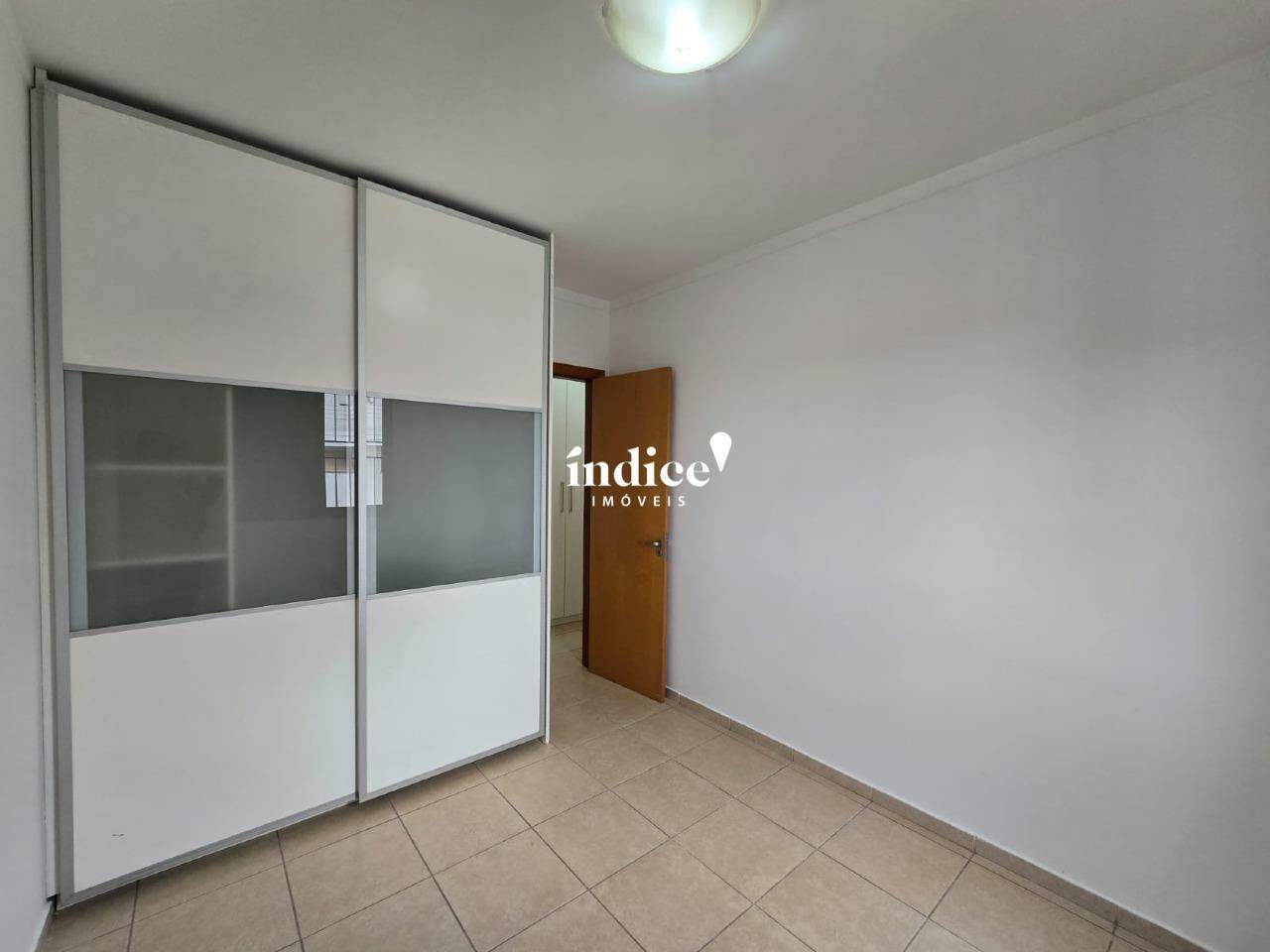 Apartamento para para aluguel no Jardim Santa Ângela na cidade de Ribeirão Preto: 