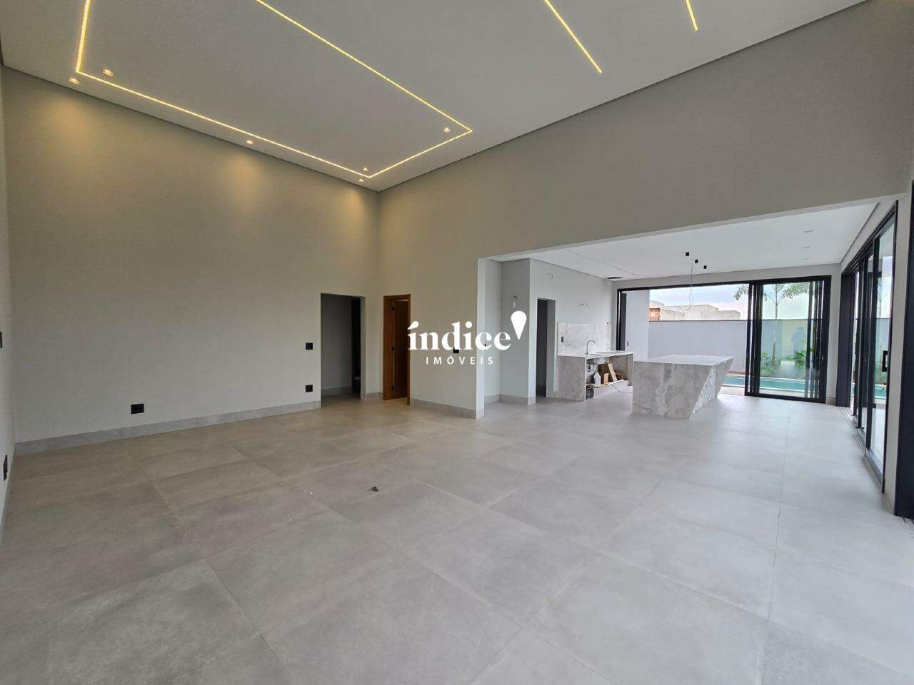 Casas Condomínio para à venda no Vila do Golf na cidade de Ribeirão Preto: 