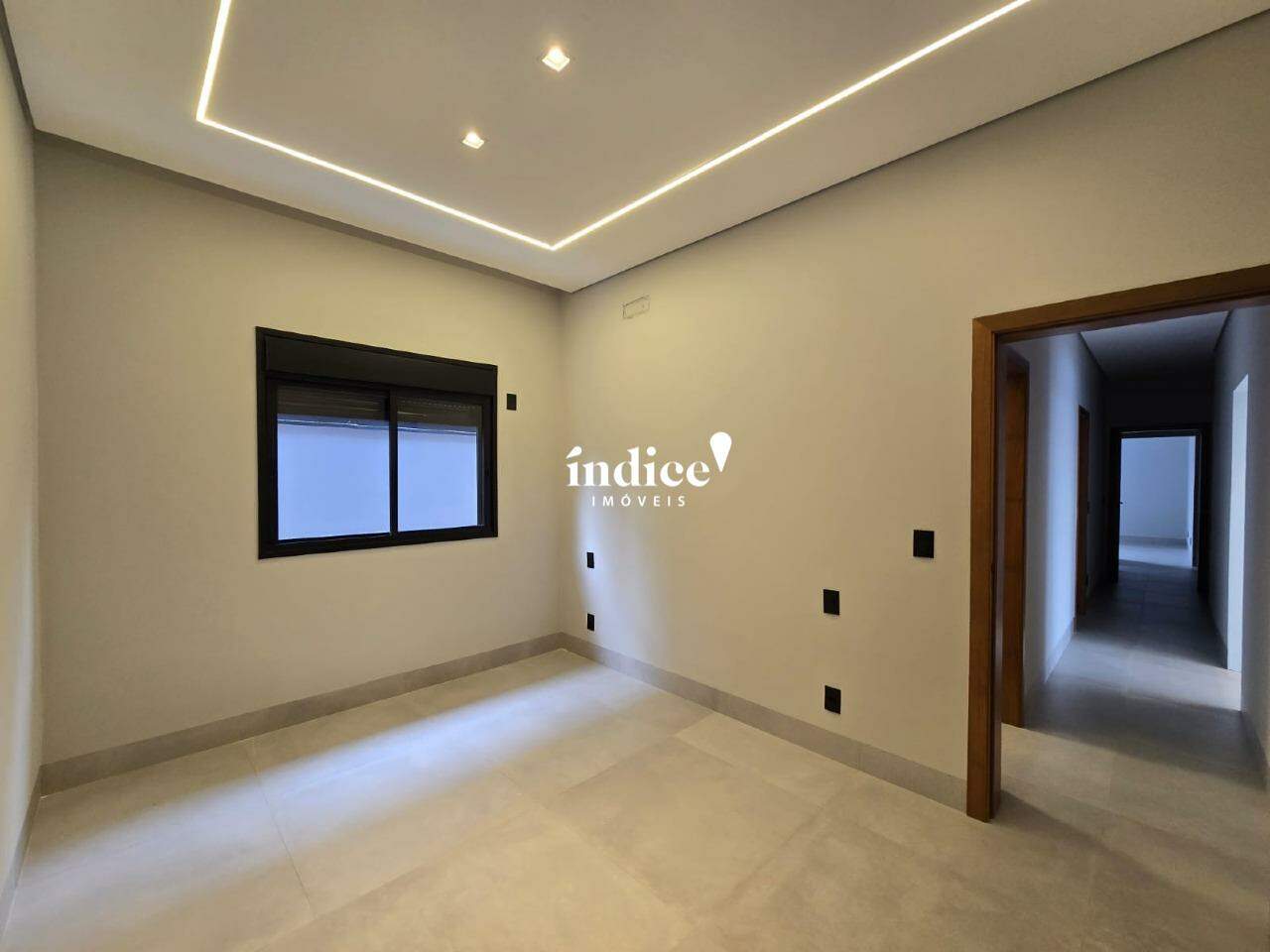Casas Condomínio para à venda no Vila do Golf na cidade de Ribeirão Preto: 