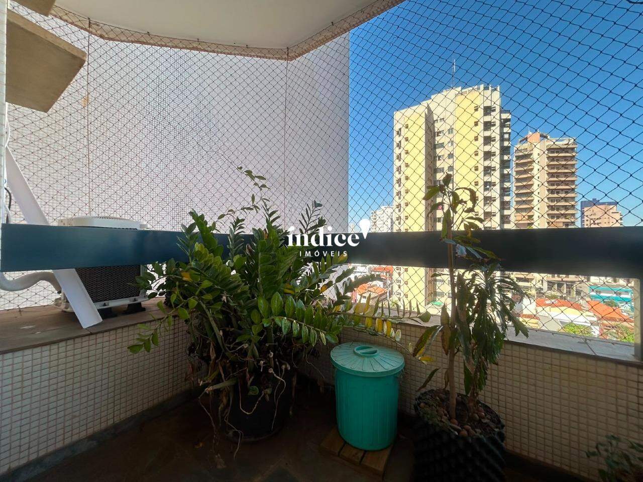 Apartamento para à venda no Centro na cidade de Ribeirão Preto: