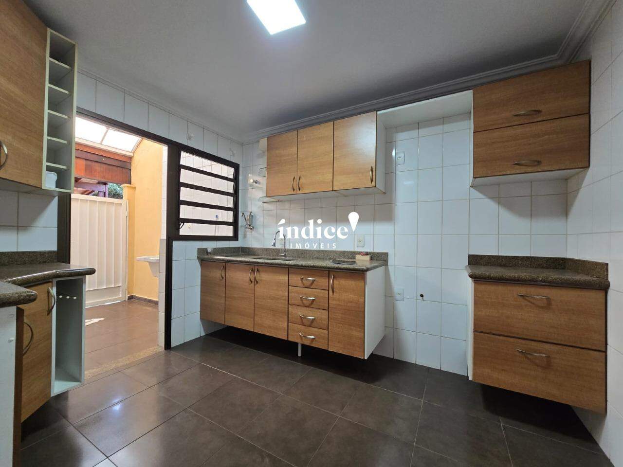 Casas Condomínio para à venda no Lagoinha na cidade de Ribeirão Preto: