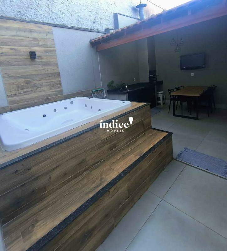 Casas para à venda no Residencial e Comercial Palmares na cidade de Ribeirão Preto: 