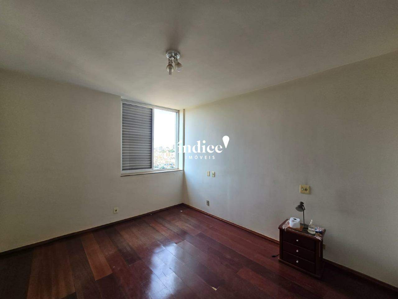 Apartamento para à venda no Centro na cidade de Ribeirão Preto: 