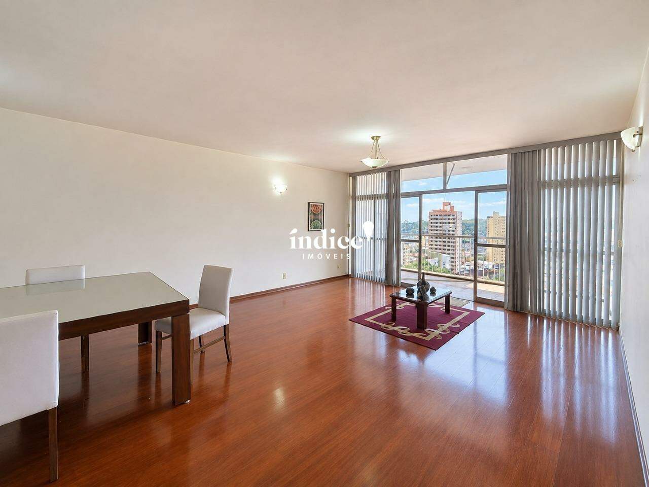 Apartamento para para aluguel no Centro na cidade de Ribeirão Preto: 