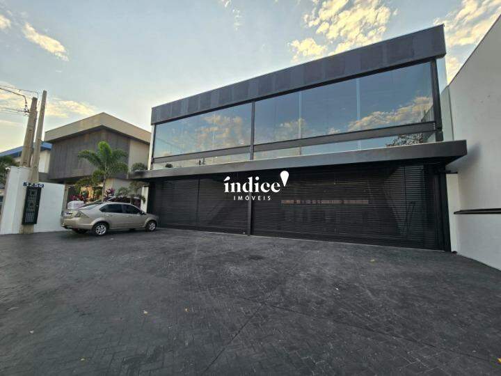 Salão Comercial para para aluguel no Jardim Sumaré na cidade de Ribeirão Preto: 