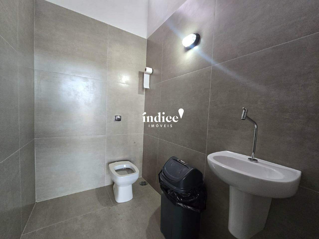 Salão Comercial para para aluguel no Jardim Sumaré na cidade de Ribeirão Preto: 