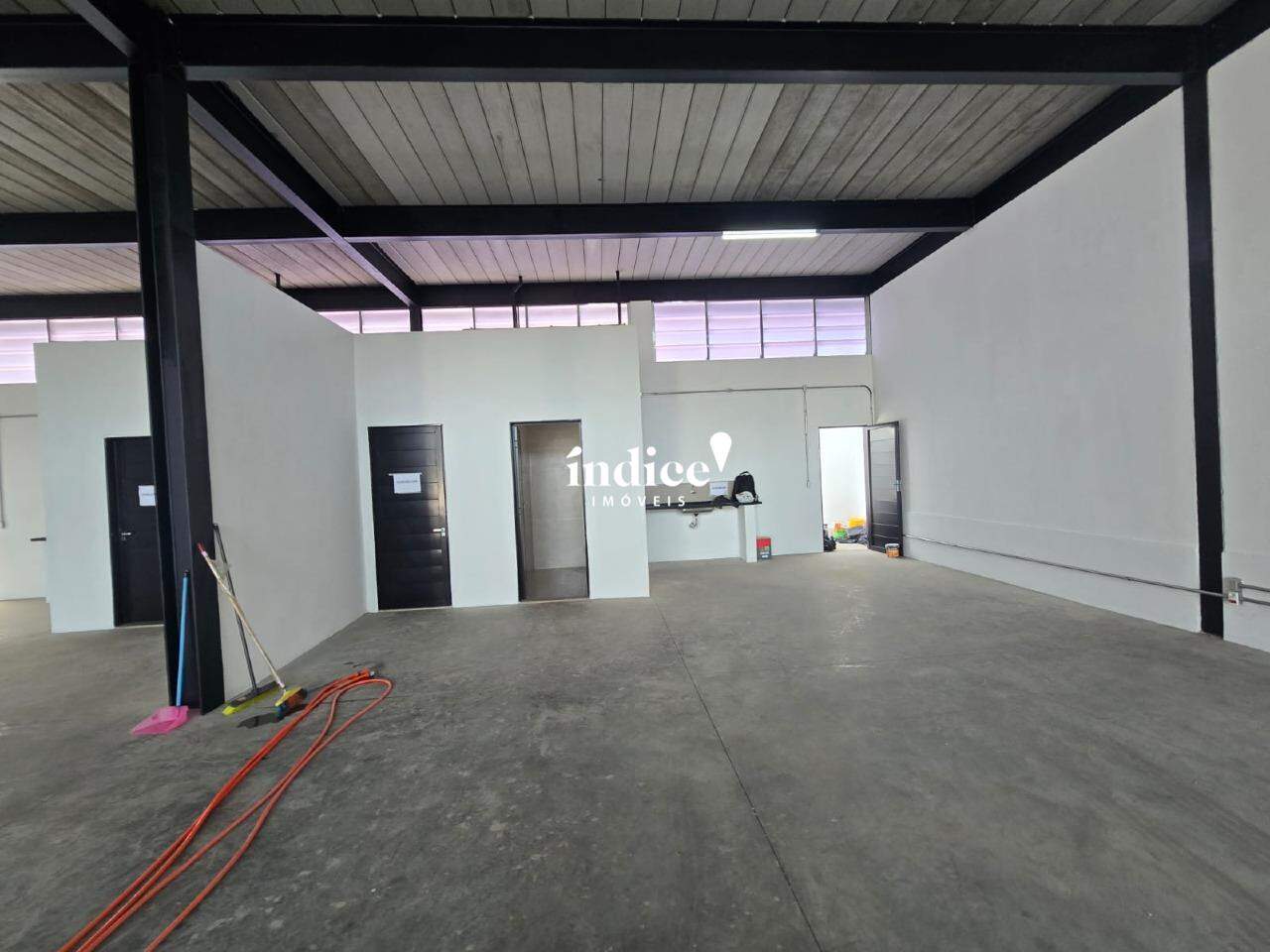 Salão Comercial para para aluguel no Jardim Sumaré na cidade de Ribeirão Preto: 