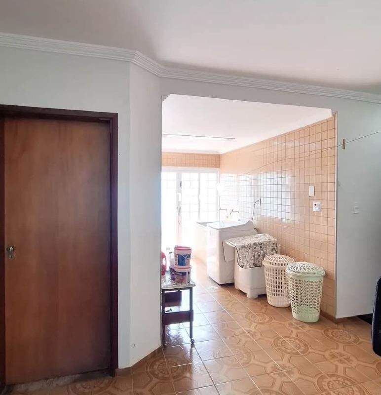 Casas para à venda no Campos Elíseos na cidade de Ribeirão Preto: 