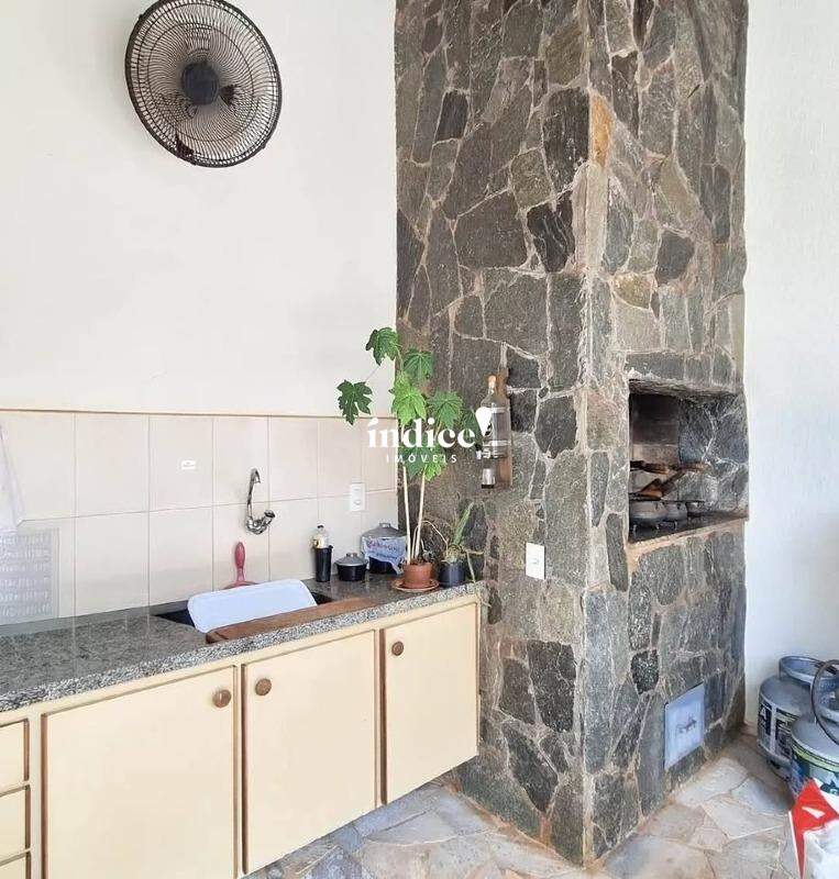 Casas para à venda no Campos Elíseos na cidade de Ribeirão Preto: 
