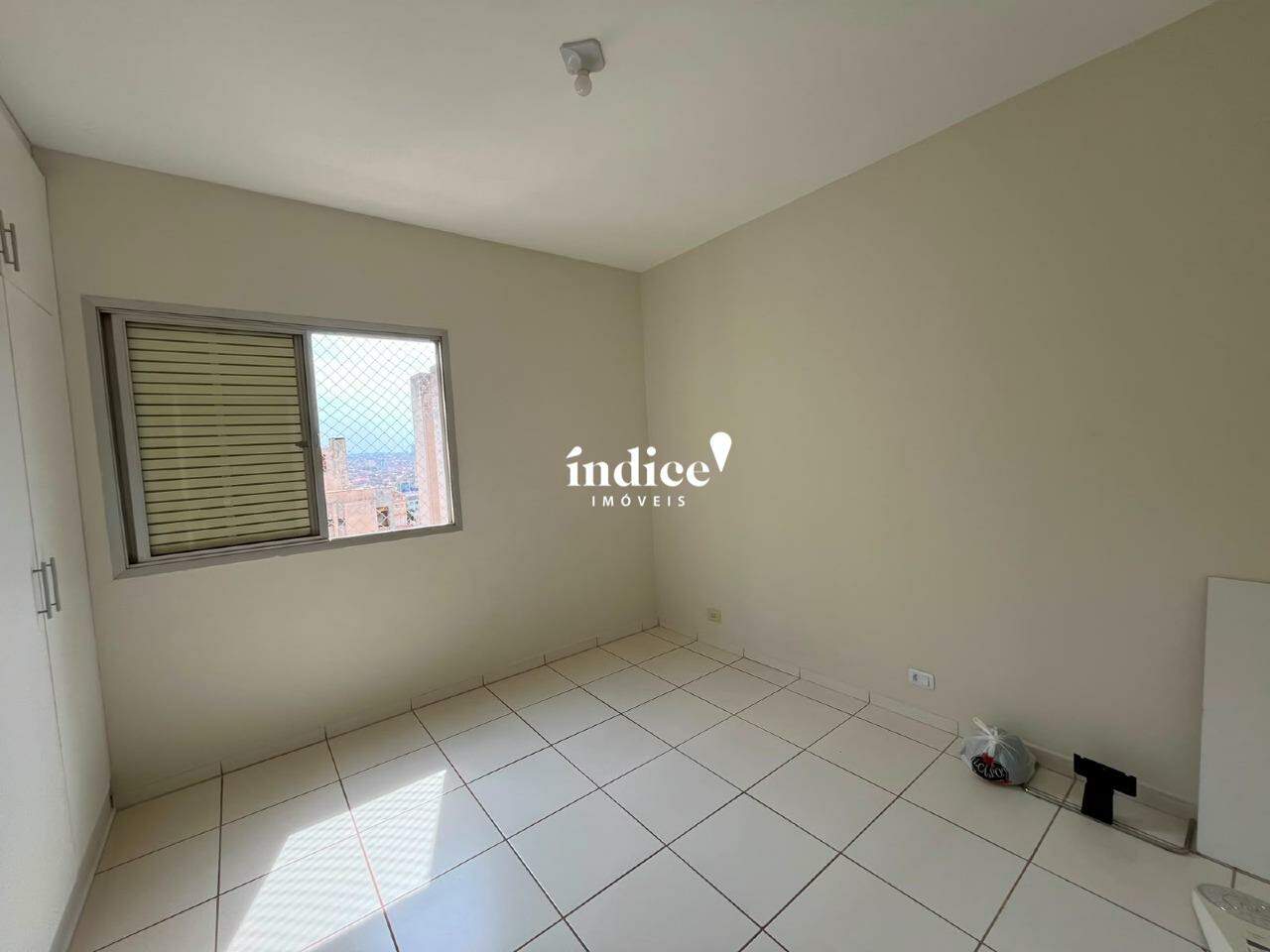 Apartamento para para aluguel no Centro na cidade de Ribeirão Preto: 
