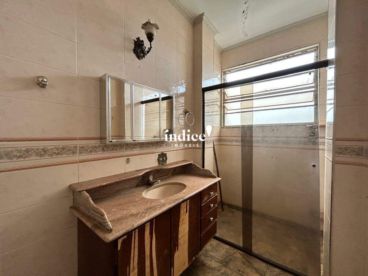 Apartamento para à venda no Centro na cidade de Ribeirão Preto: