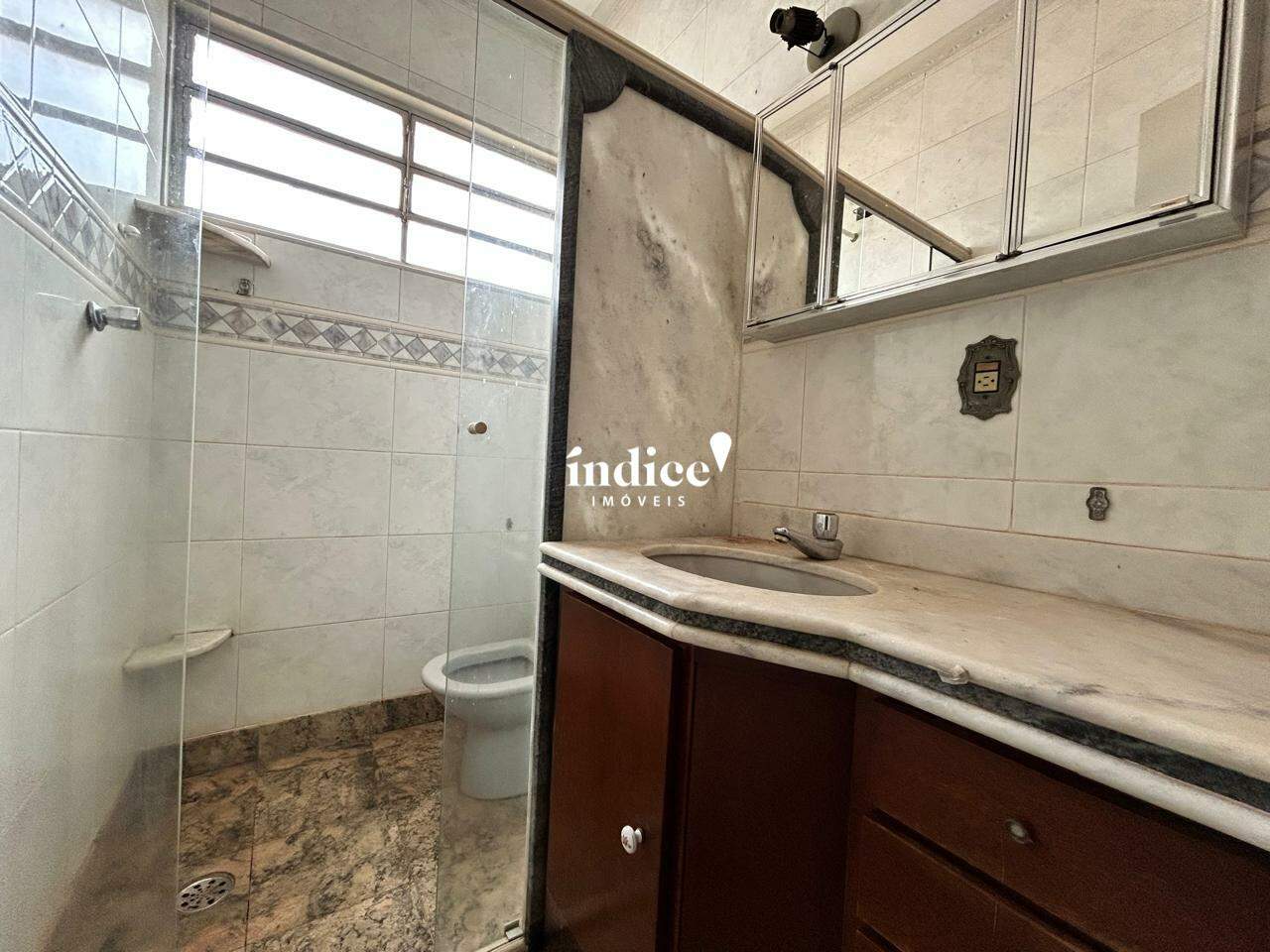 Apartamento para à venda no Centro na cidade de Ribeirão Preto: