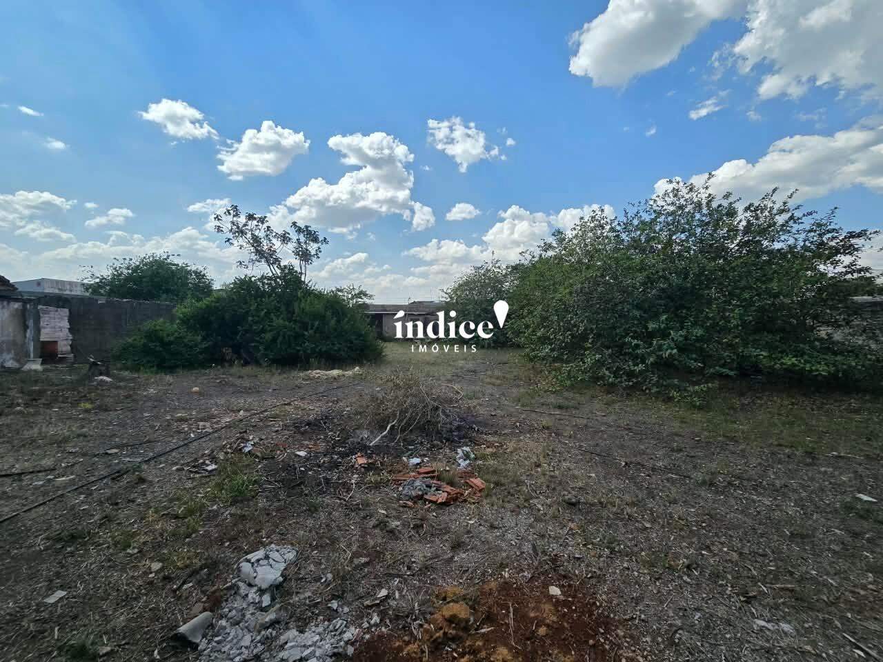 Terrenos Bairro para à venda no Campos Elíseos na cidade de Ribeirão Preto: 
