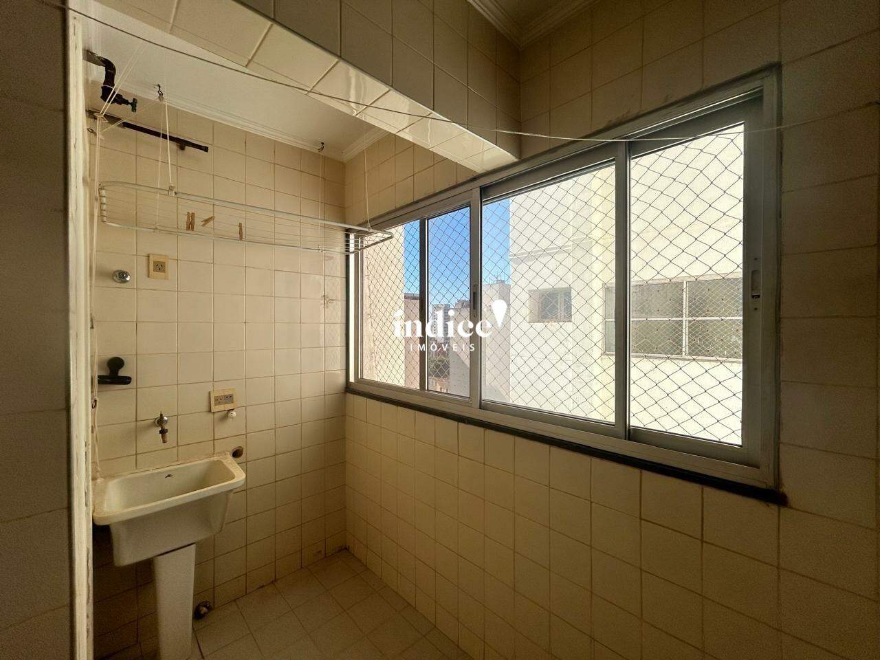 Apartamento para para aluguel no Centro na cidade de Ribeirão Preto: 