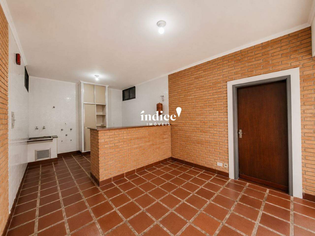 Casas para para aluguel no Jardim Mosteiro na cidade de Ribeirão Preto: 