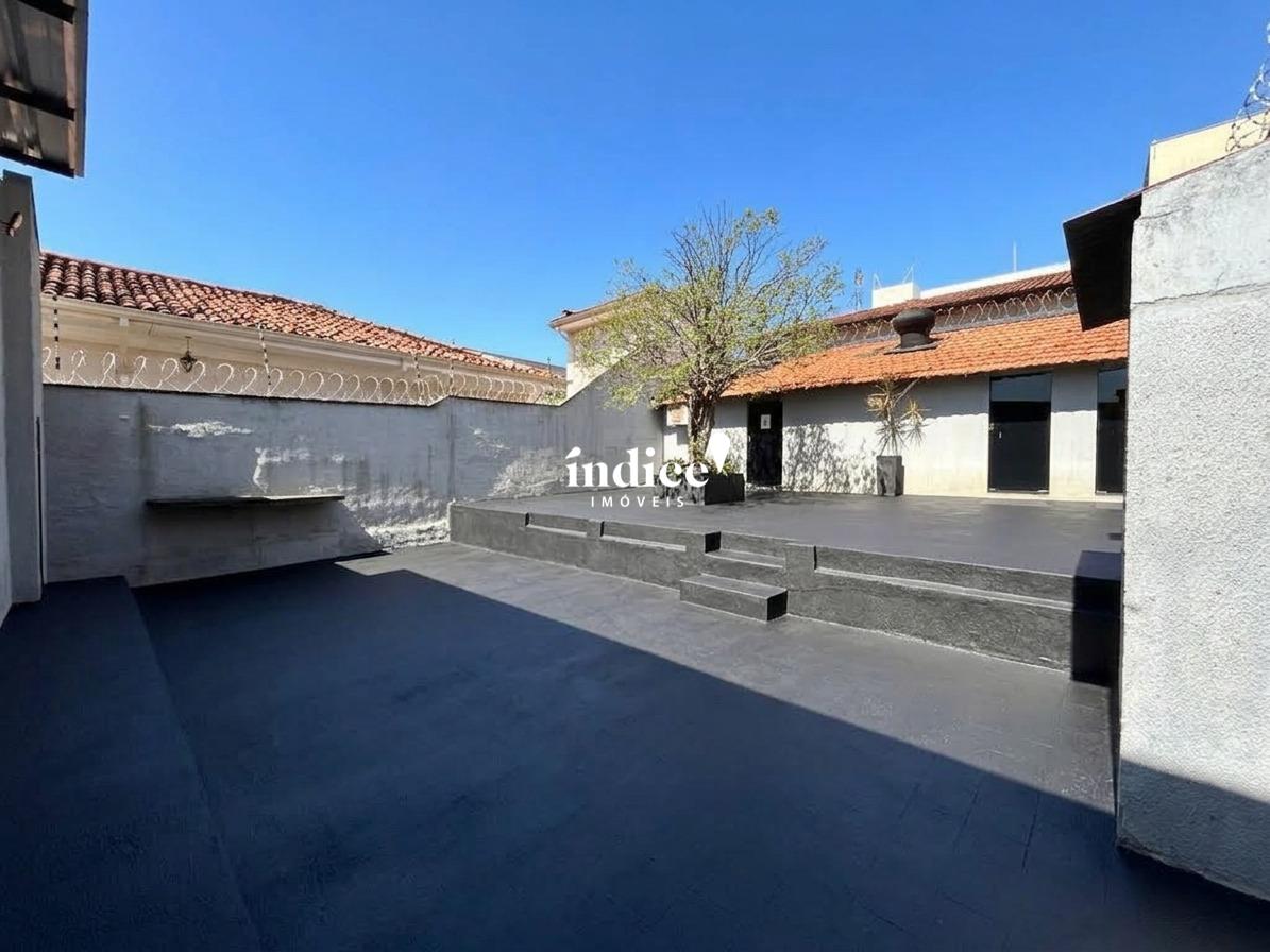 Casa Comercial para à venda no Centro na cidade de Ribeirão Preto: