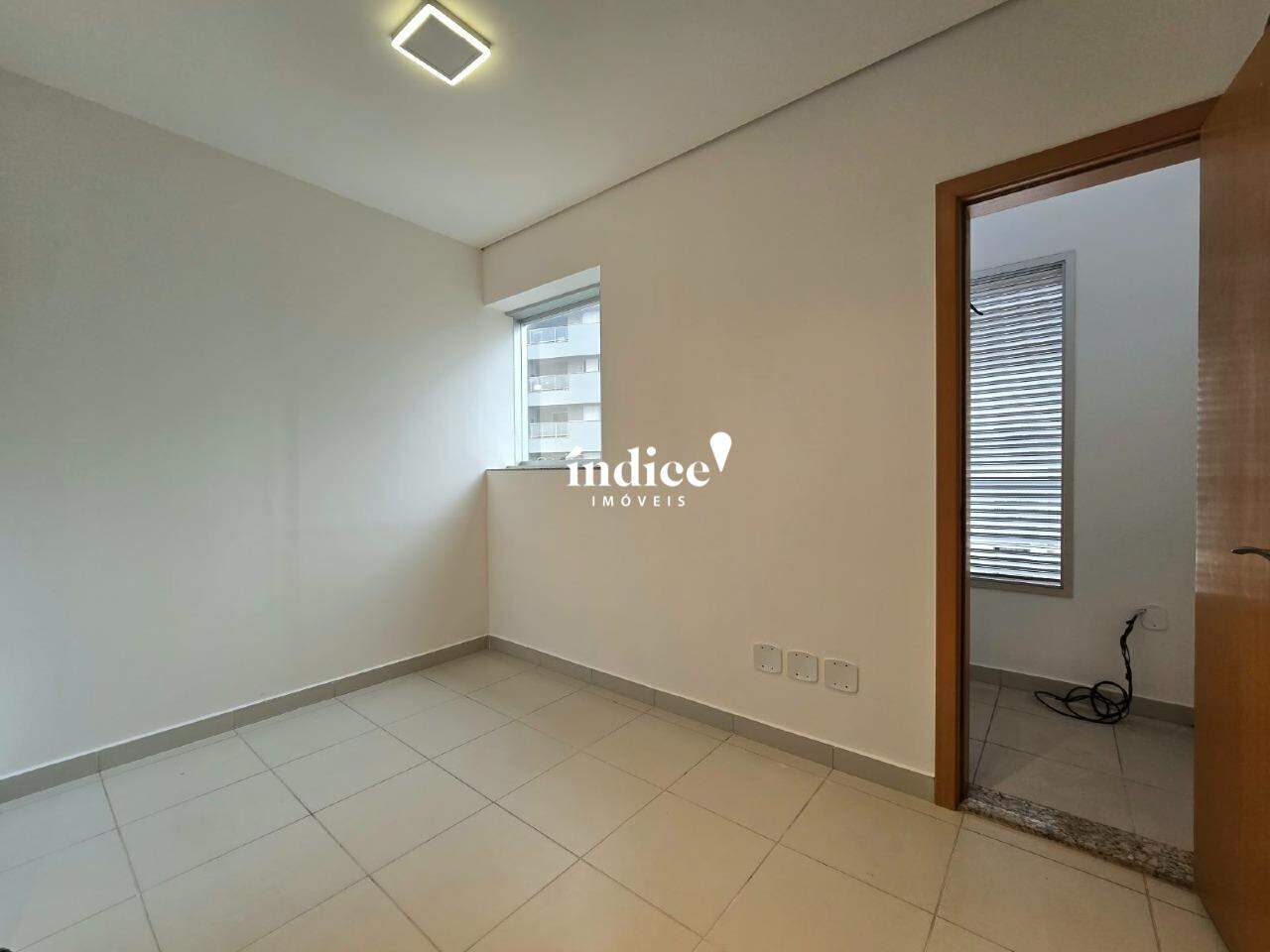 Sala Comercial para à venda no Jardim Botânico na cidade de Ribeirão Preto: 